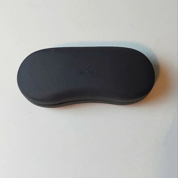 Vera Wang Eyeglass Case Gray Hardshell - Picture 1 of 4